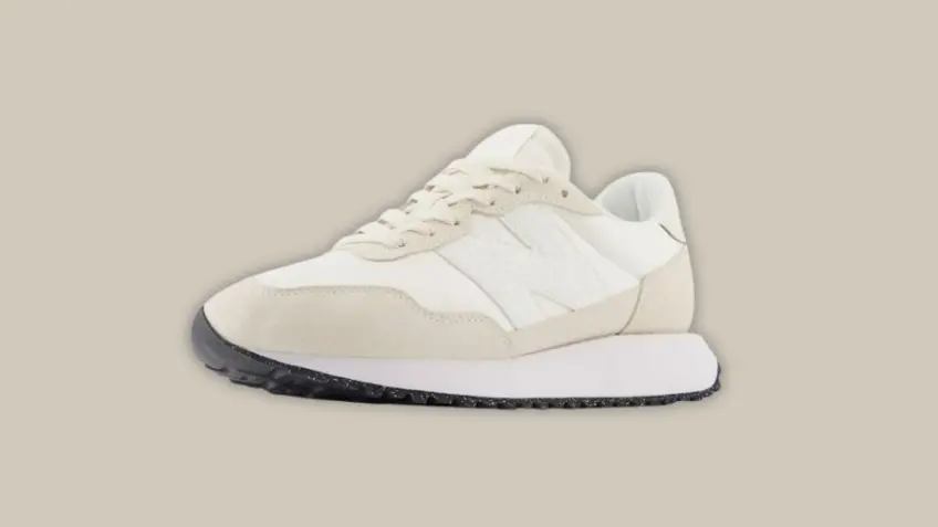 women's sneaker